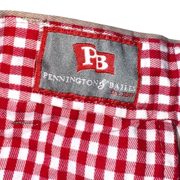 Pennington & Bailes Stadium University of Georgia Embroidered Shorts Sz 30 - Picture 8 of 9